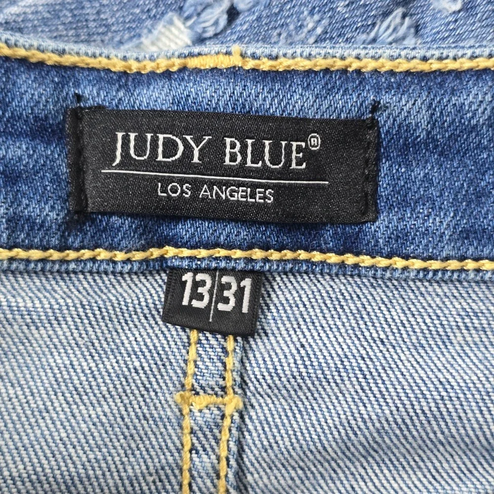 Judy Blue Slim Fit Distressed Medium Wash Jeans Womens 13/31 JB82590MD-CO